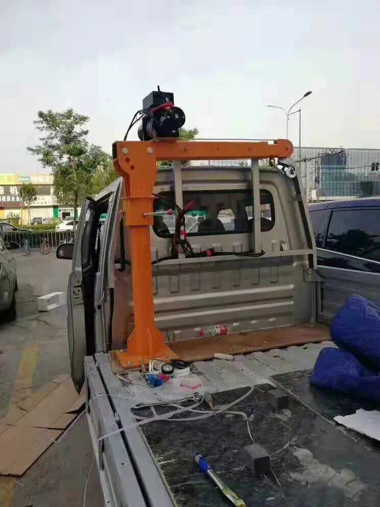 車載小吊機